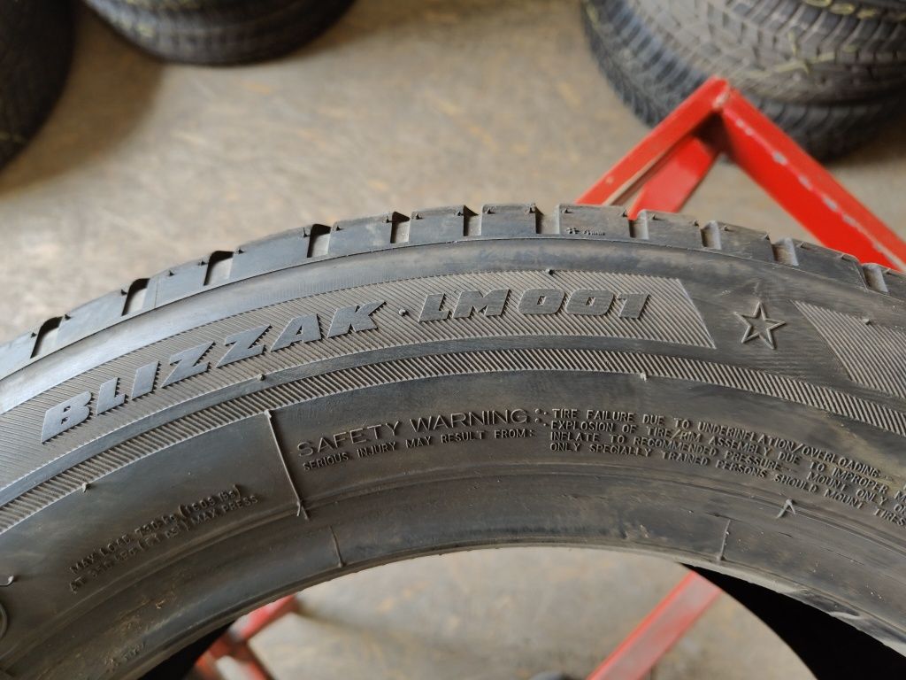 225/55R17 97H Bridgestone Blizzak LM001 RFT       Z640/180A