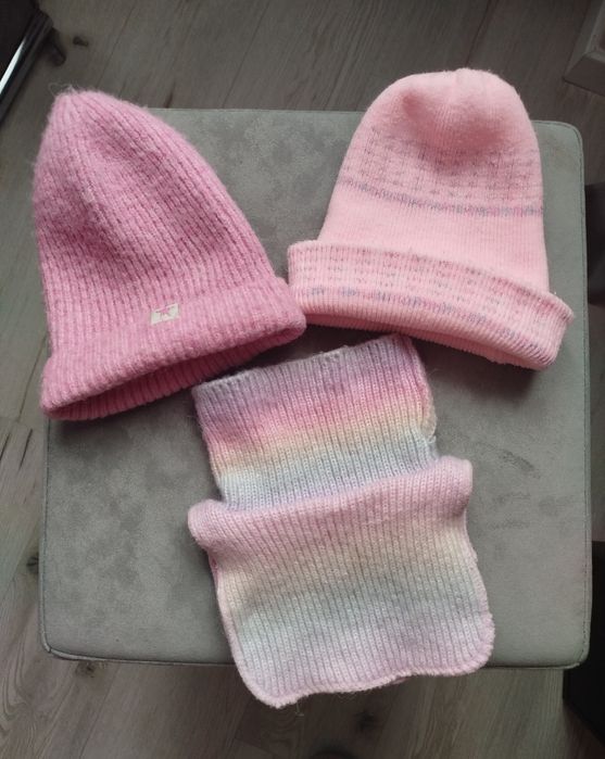 2 czapki i golf- roz 92-128