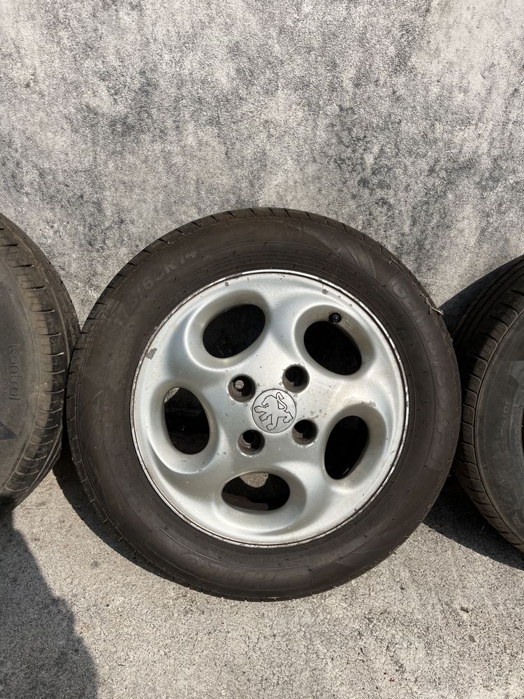 Jantes e Aileron Peugeot 206