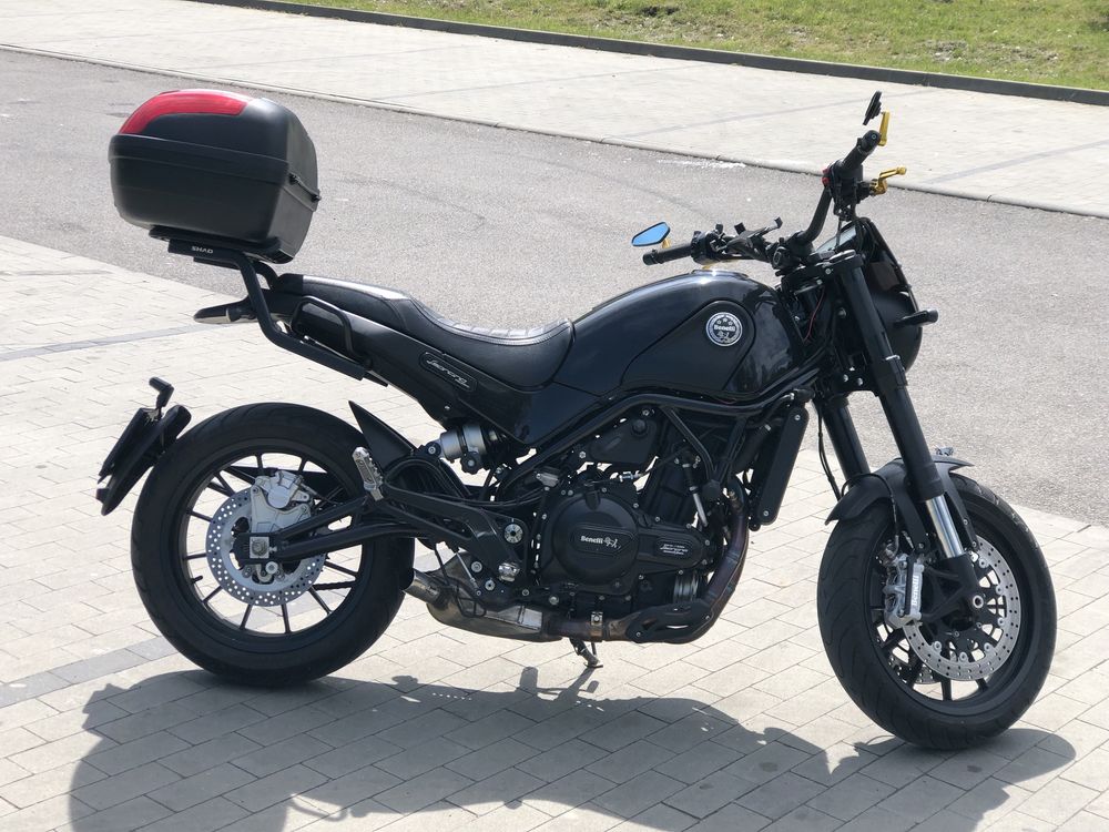 Motocykl Benelli Leoncino 500 A2