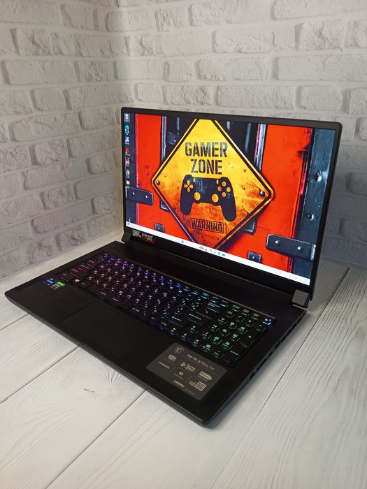 Геймерський ноутбук MSI GS76 Stealth RTX 3070 i9-11900H 32Gb RAM 1Tb