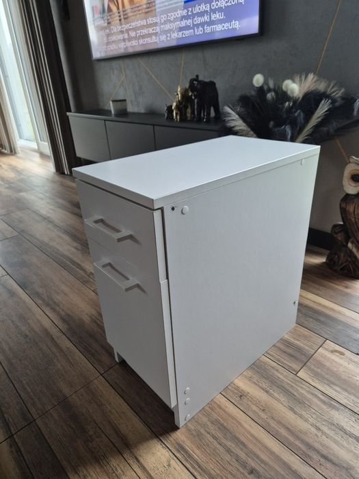 Szafka kantorek do biurka pokoju