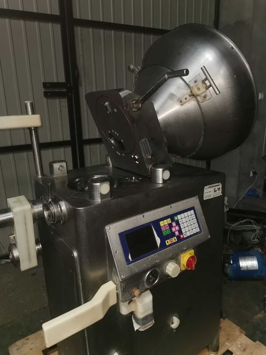 Nadziewarka próżniowa KONTI-F80