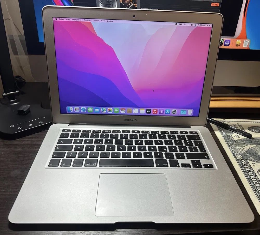 Macbook air a1466 2017p i5/8gb/128ssd пять годин акумулятор