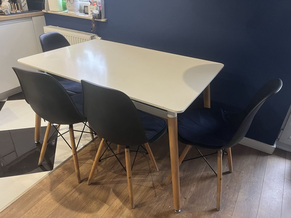 Uzywany Stol do kuchni lub salonu