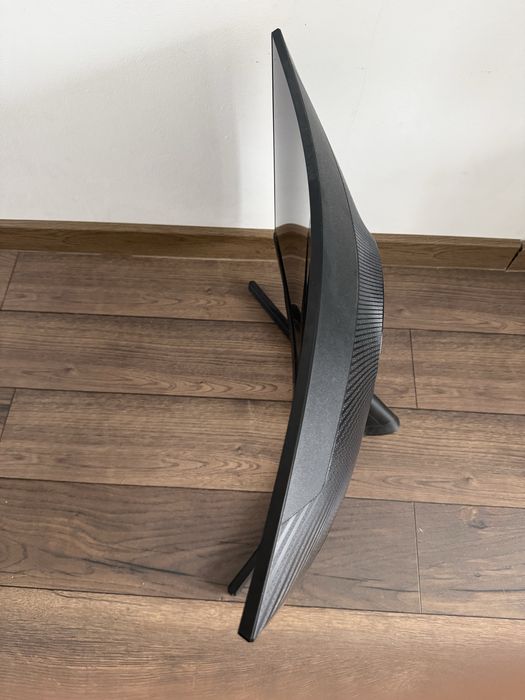 Monitor dla graczy 27” samsung c27g55 zakrzywiony