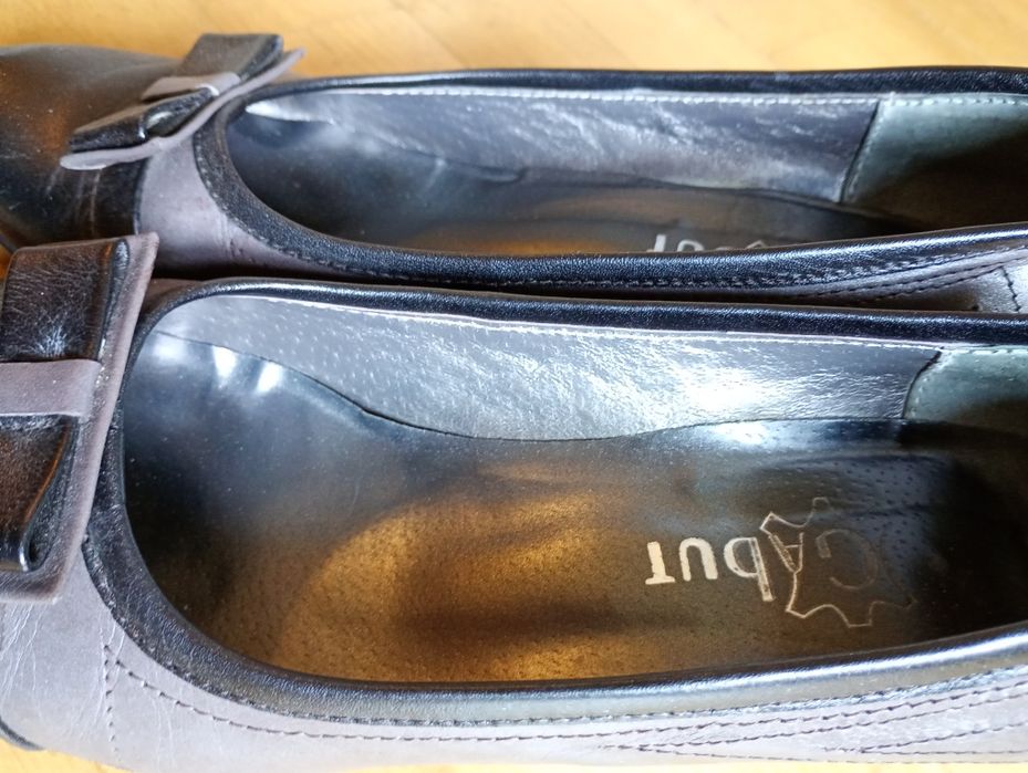 Czółenka skórzane r. 40