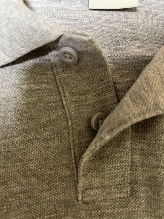 Продам б/в поло на хлопчика до школи