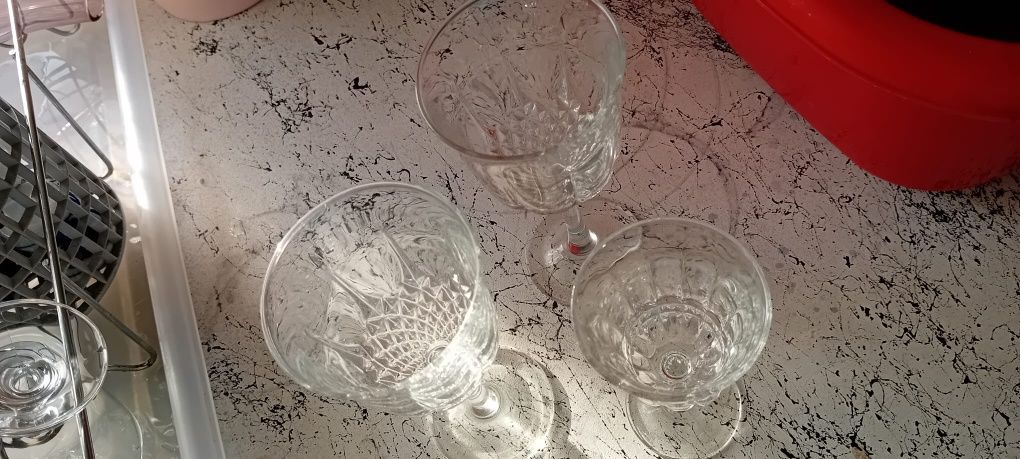Taças / copos / cálices de champanhe