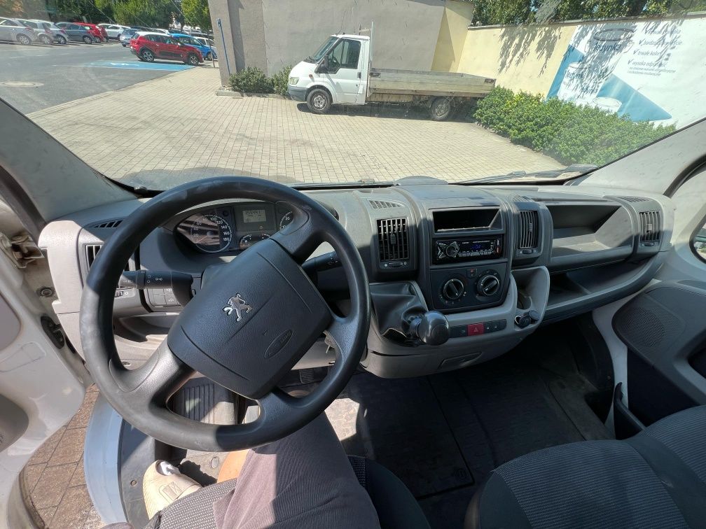 Peugeot boxer. Fiat dukato. Citroen ja per. Bus. Dostawczak.