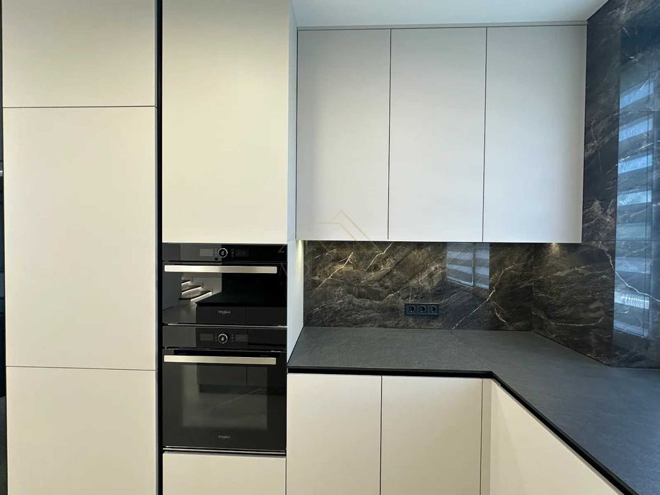 Продаж / БУДИНОК з ремонтом та меблями / НІХТО не жив / 135м2 / Гараж