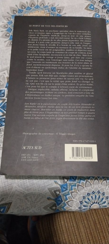 L' Hypnotiseur. Portes incluídos.