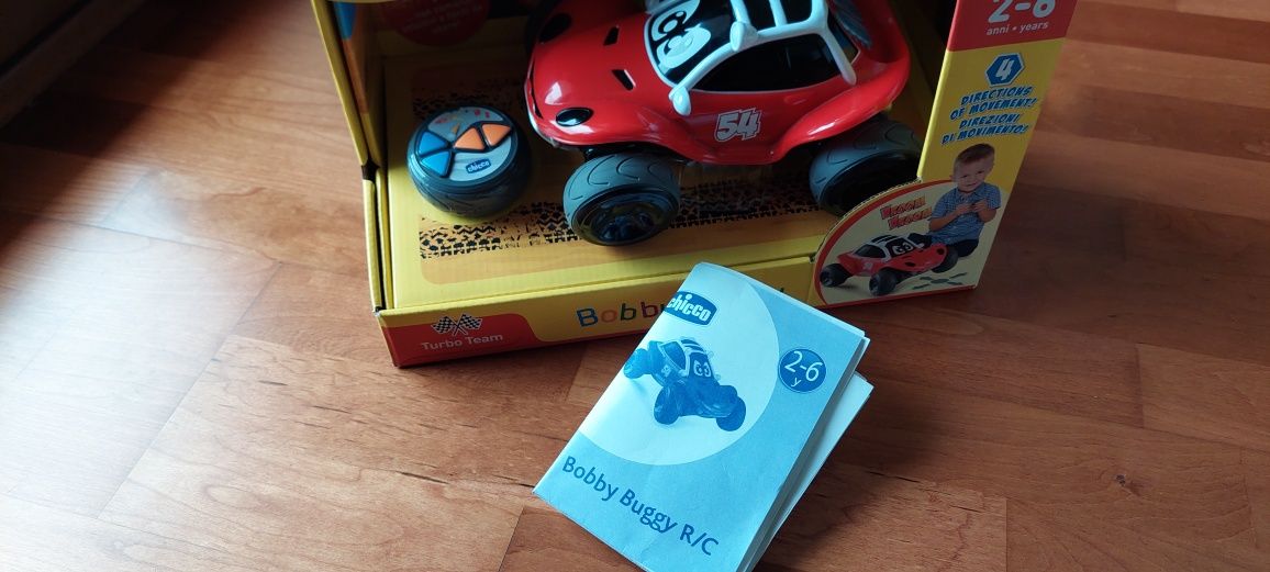 Carro tele-comandado Chicco