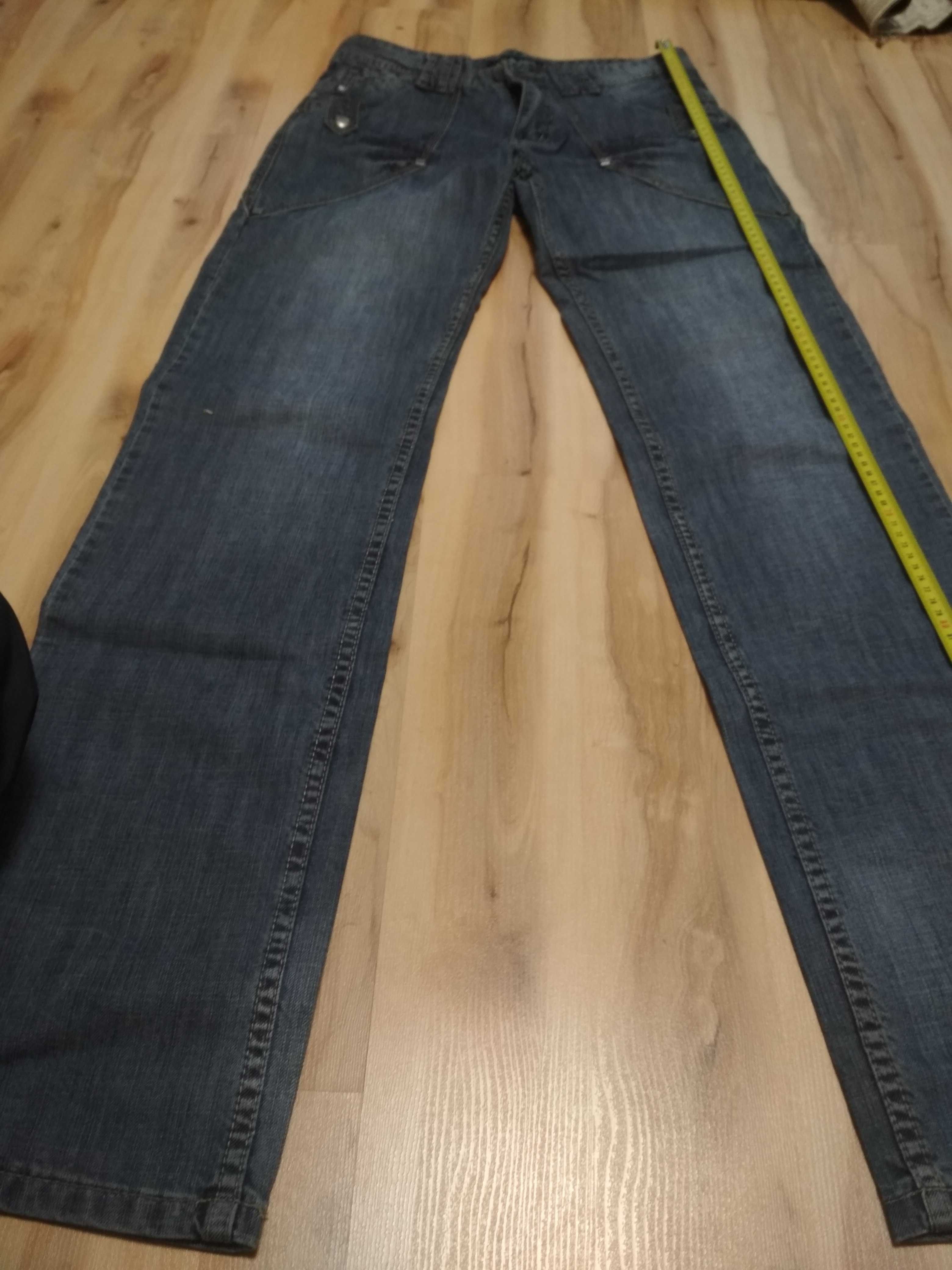 Продам джинсы мужские (новые)