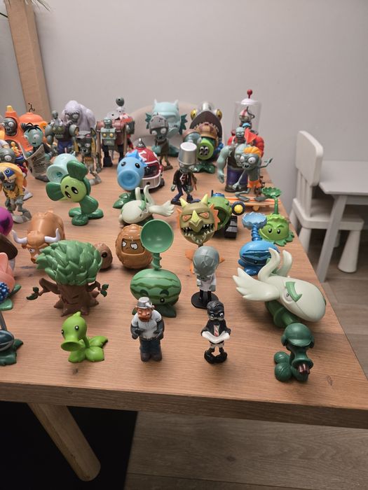 Zestaw figurek Plants vs Zombies