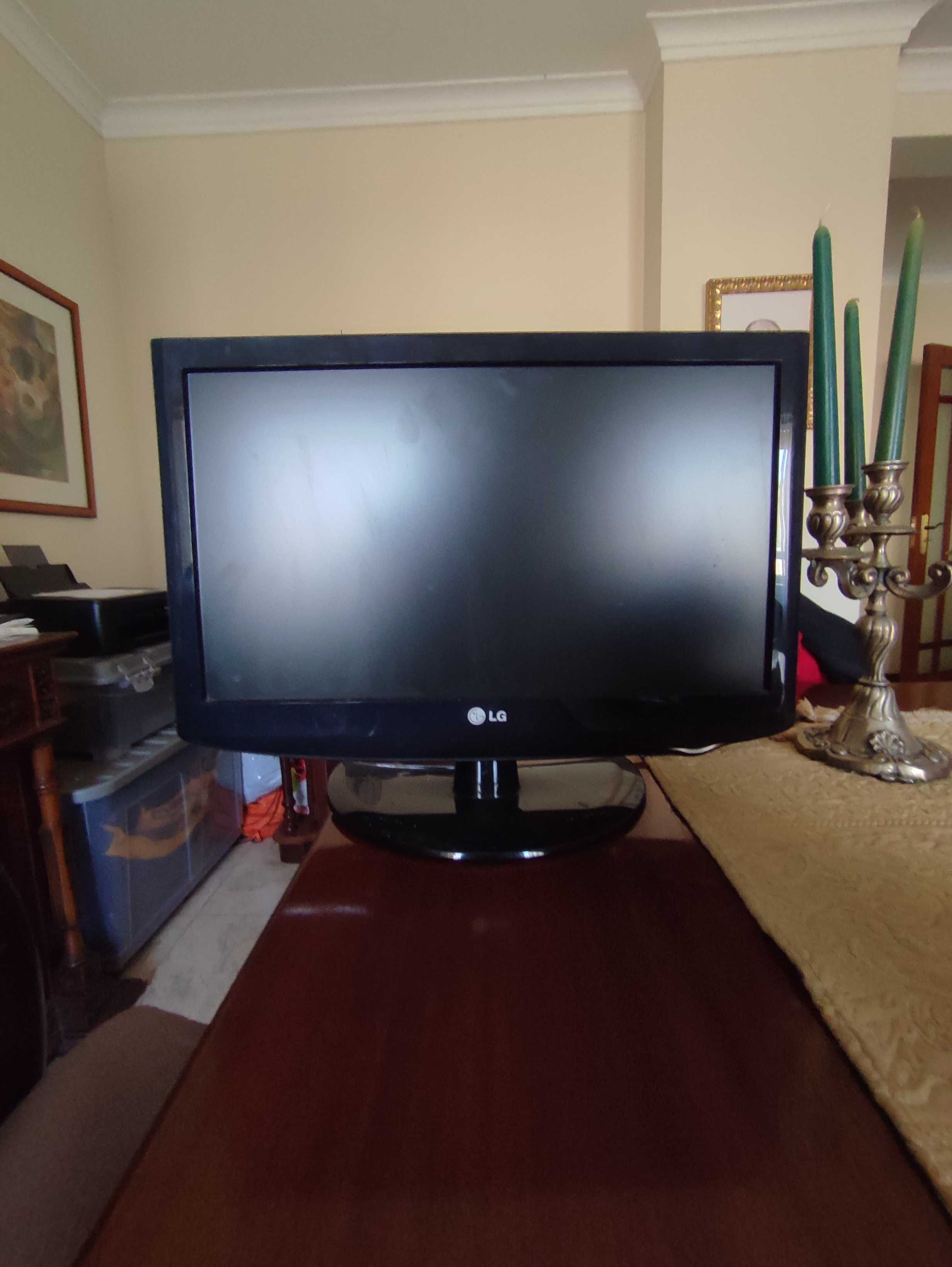 TV LG 19LD320 usada