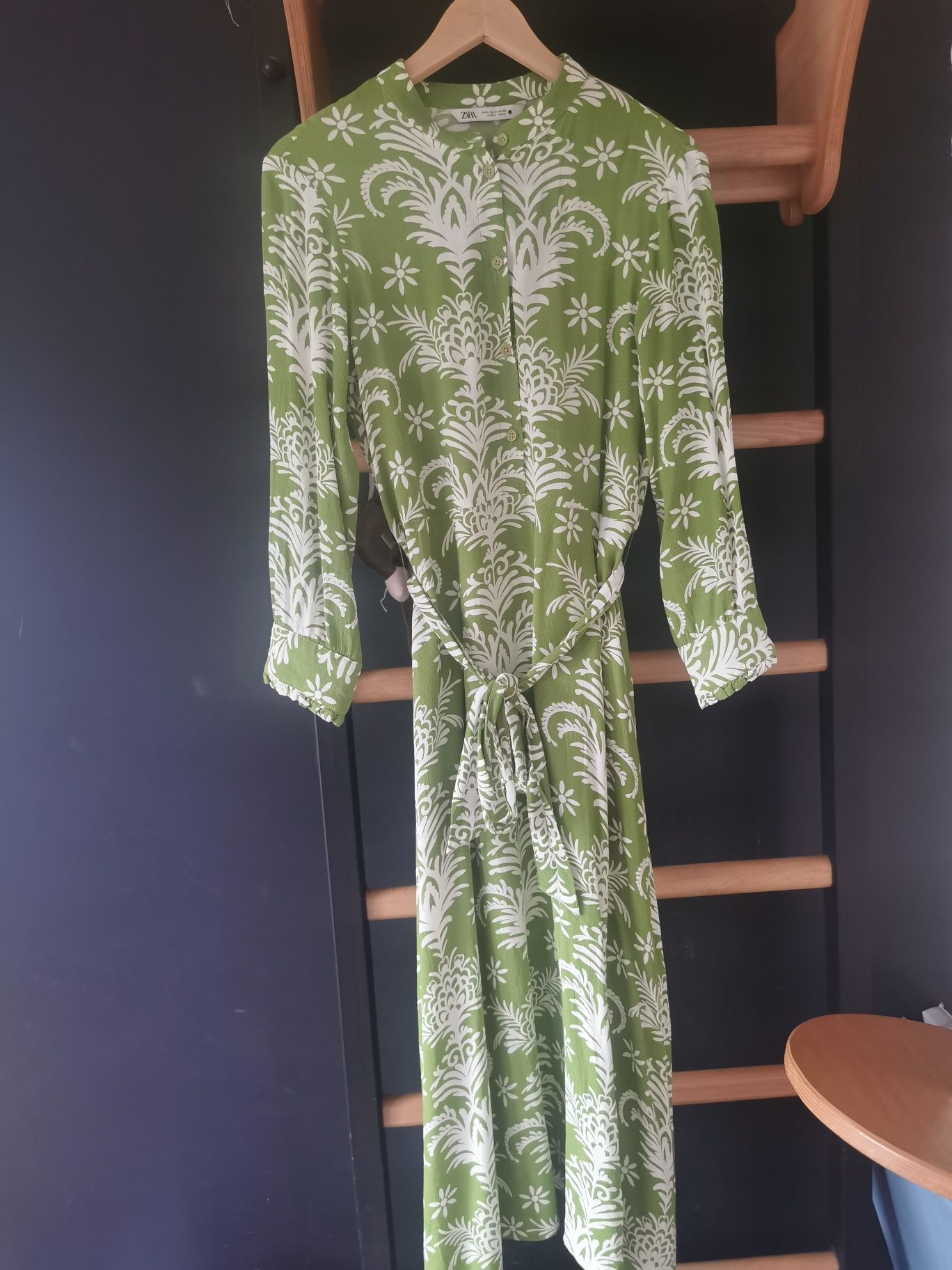 Sukienka midi Zara rozm M