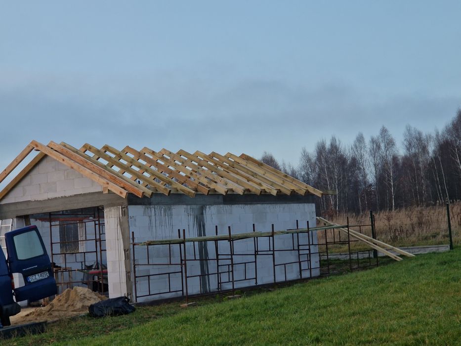 Dekarz-blacharz-cieśla