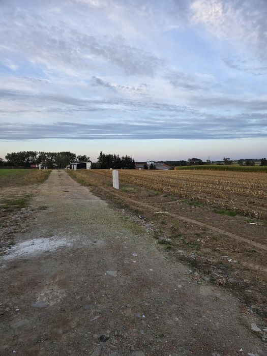 Działka budowlana uzbrojona