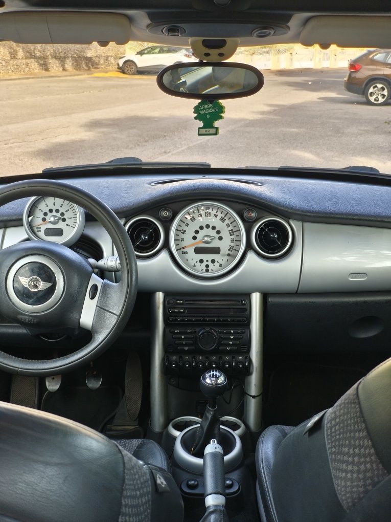 Mini cooper  1.6