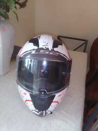 Capacete de moto L 52 , tamanho L EM BOM ESTADO!