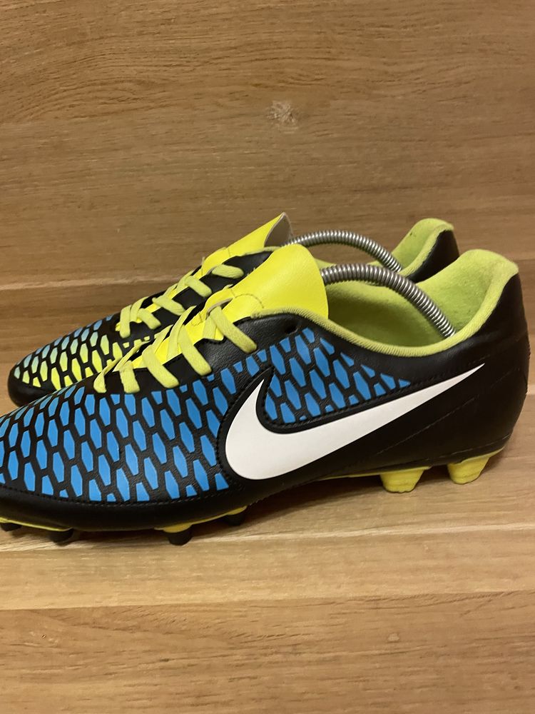 Футбольні копочки бутси сороконіжки Nike Magista, розмір 45.5, 29.5 см