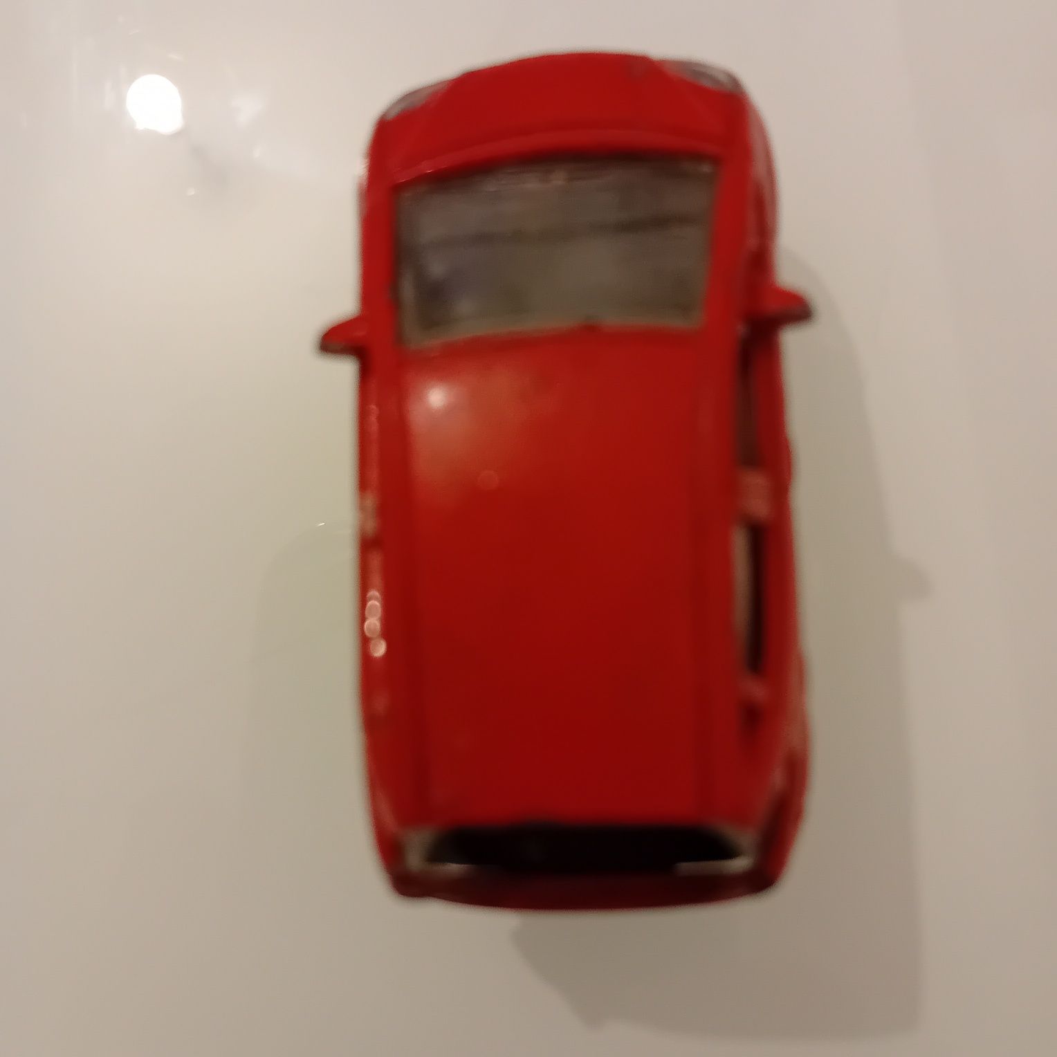 Carro miniatura antigo