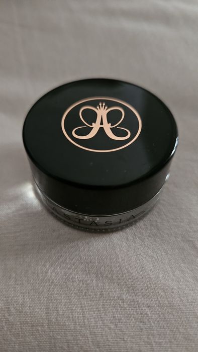Anastasia Beverly Hills pomada do brwi