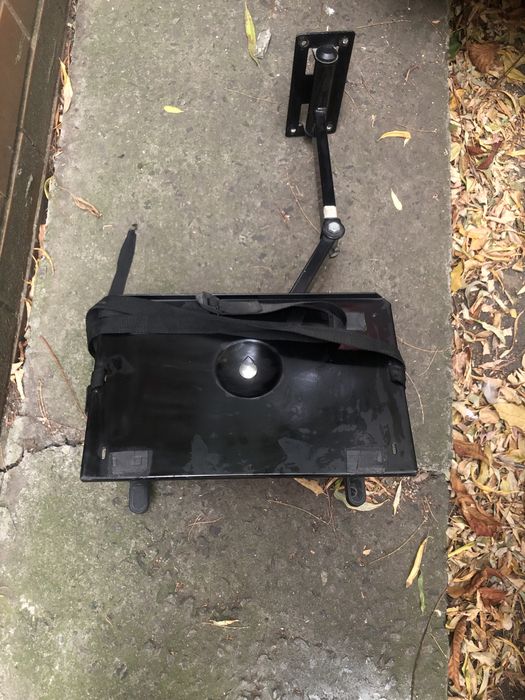 Кріплення підвісне для телевізора