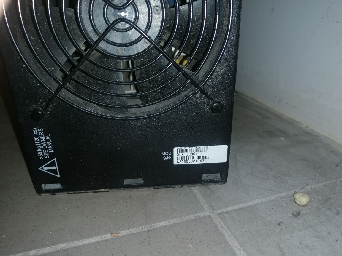 APC Smart-UPS RT 3000 XLi ббж ибп

модель SURT3000XLI, on-line UPS (по