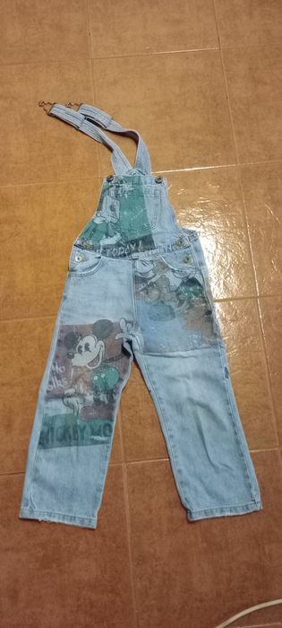 Macacão da Desigual x Disney tema Mickey