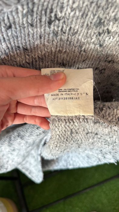 винтажный светр C.P Company з патчем М сайз