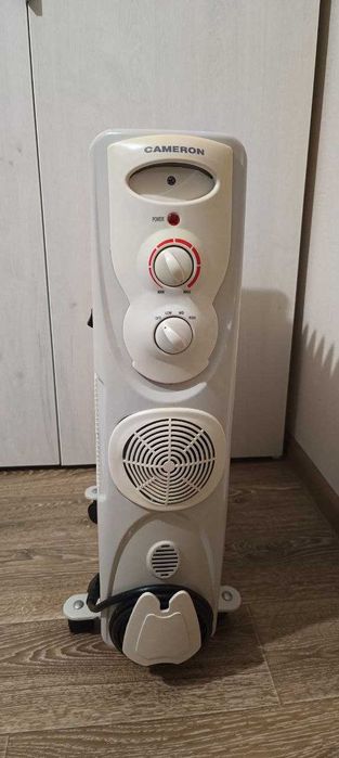 Продам обігрівач Cameron 2000W на 9 секцій з тепловентилятором