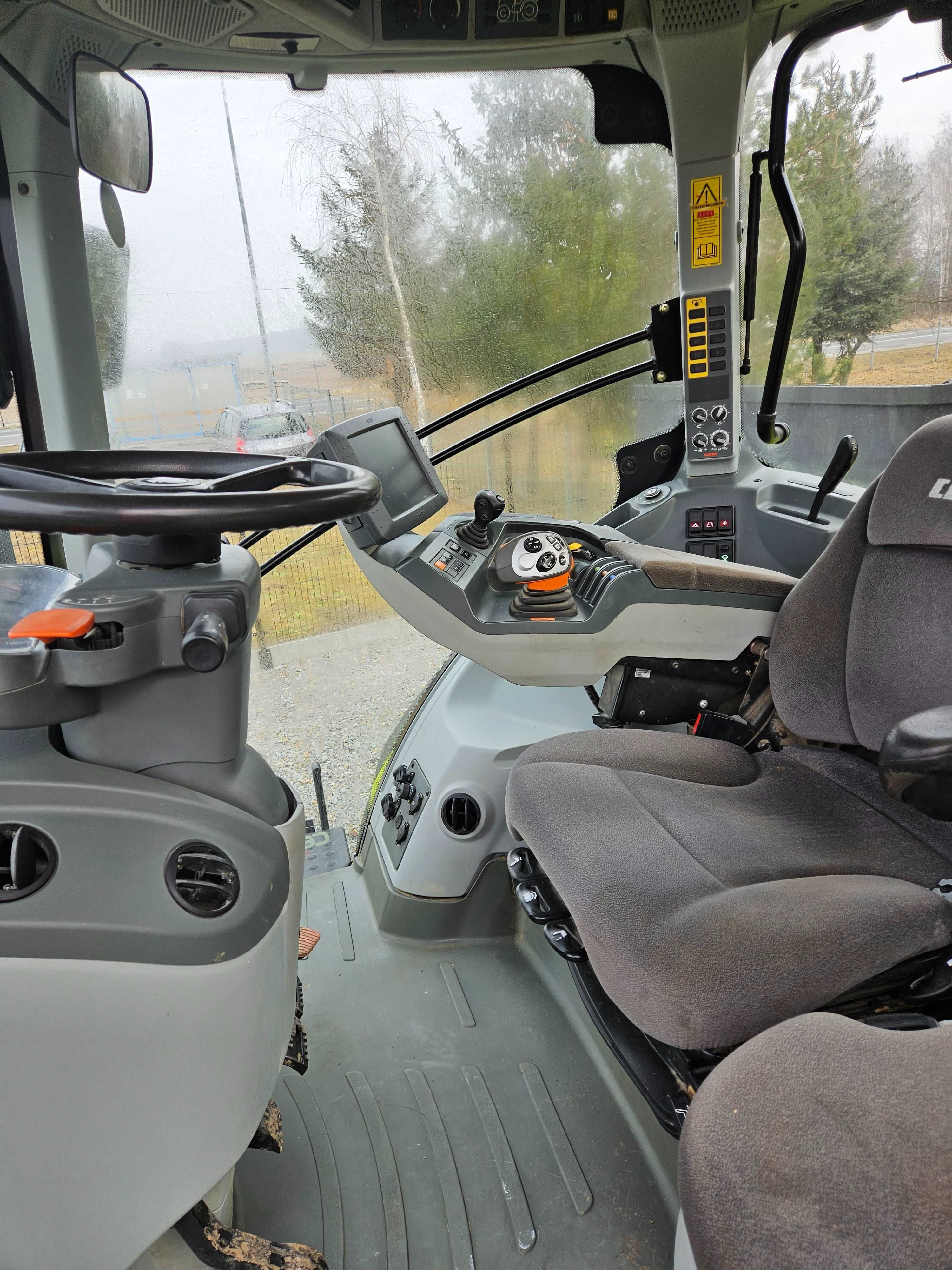 Claas Axion 830 Cebis z biegami pełzającymi