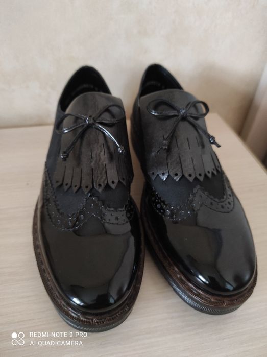 Rieker лаковані туфлі лофери броги НОВІ 40р (26см)