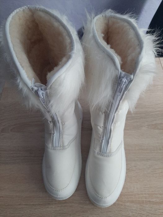Buty zimowe biale