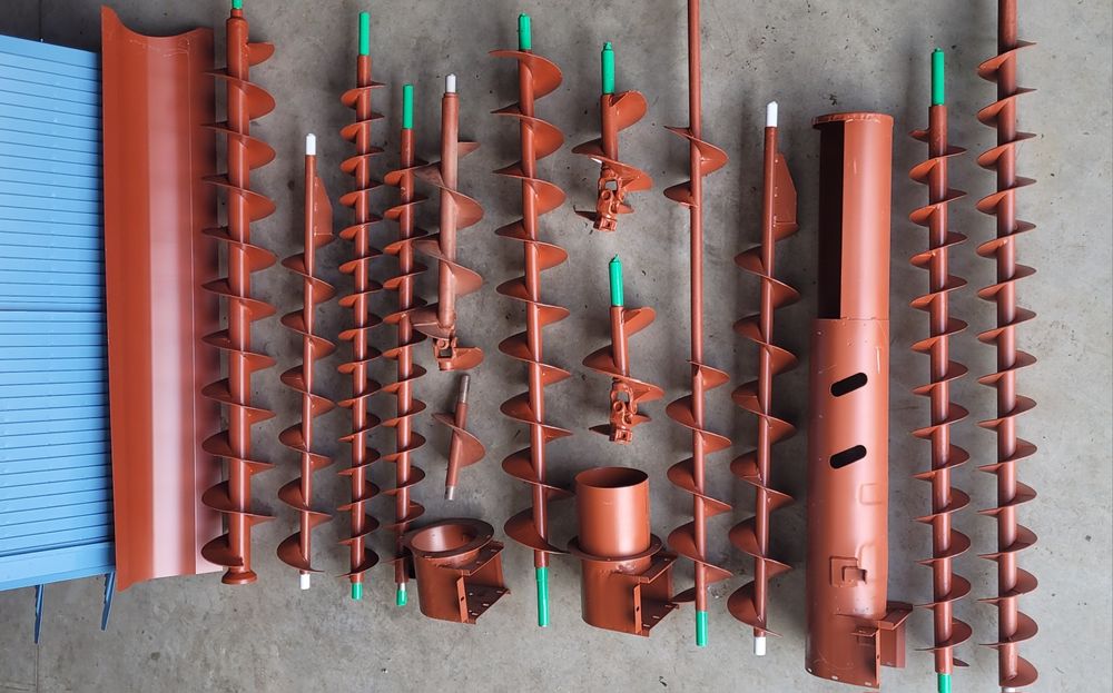 Slimak ziarnowy kłosowy wygarniajacy frez klin płaszcz Bizon Z056 Z058