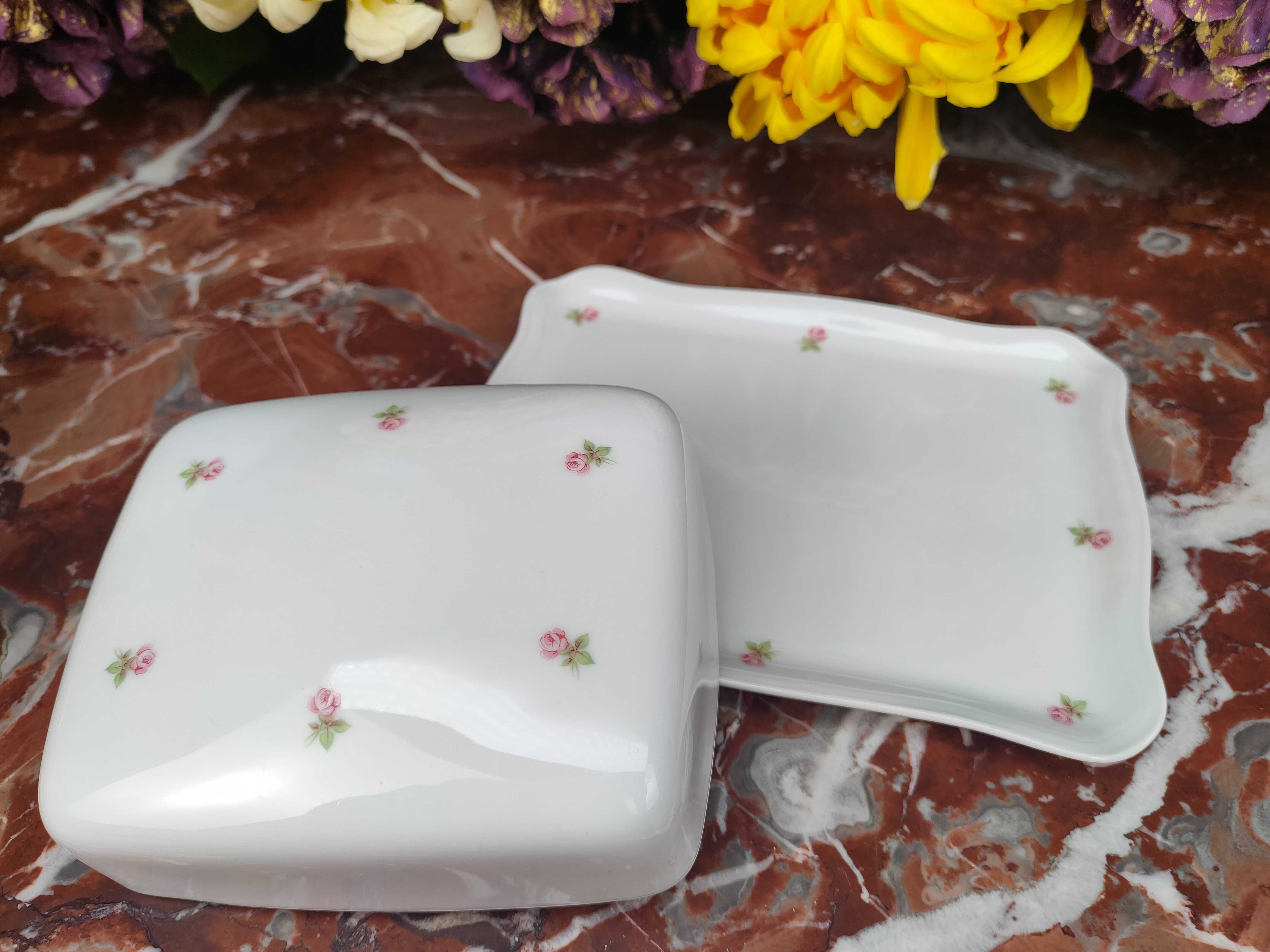 Śliczna porcelanowa maselniczka z różyczkami - Schirnding Bavaria