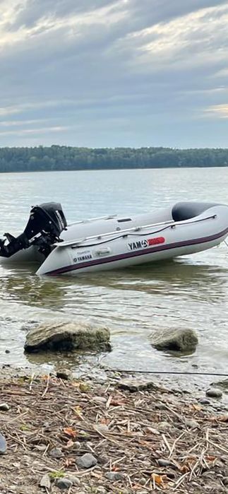 Ponton Yamaha 310S + Silnik Mercury 9.9 . Elektryczny rozruch.