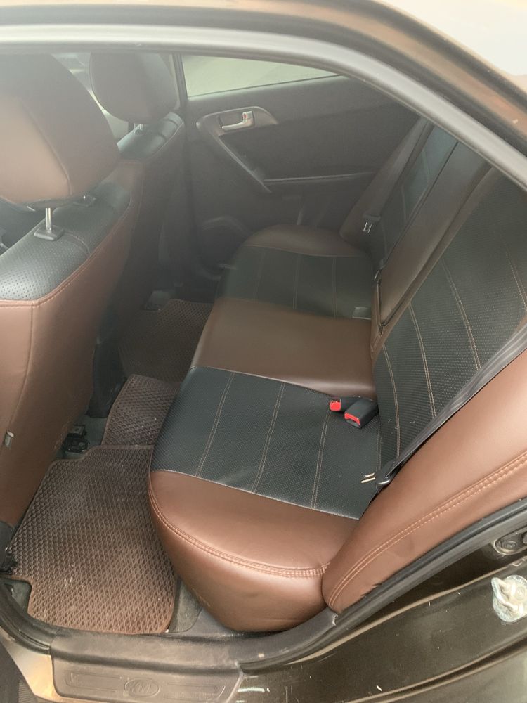 Kia Cerato 2011 A/T