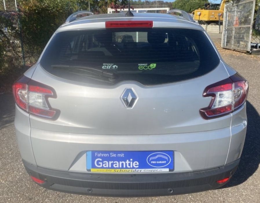 Запчастини шрот авторозбірка меган 3 бампер диски безпека запчасти