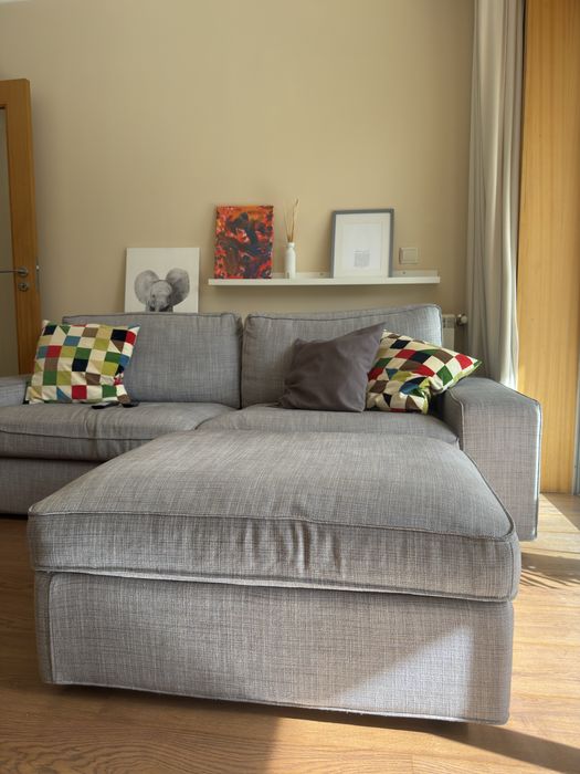 Sofá 3 lugares Kivik Ikea + Repousa Pés