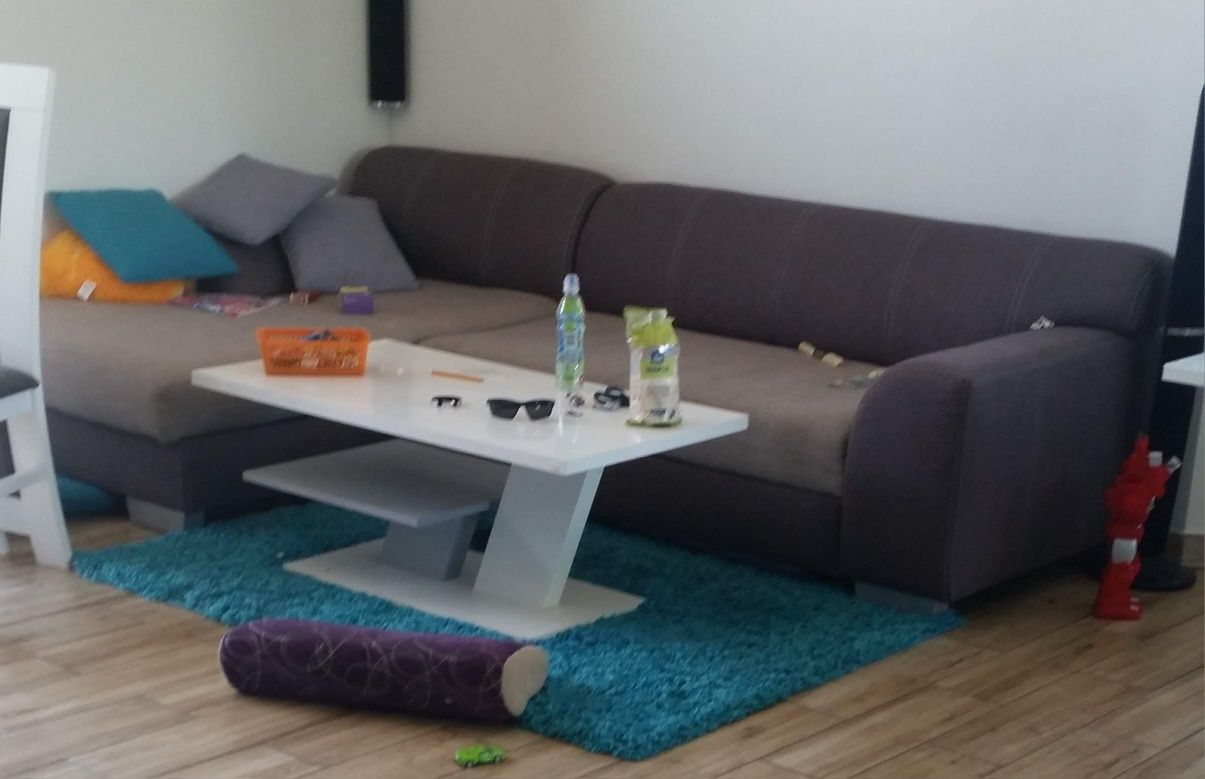 Narożnik łóżko  z funkcją spania