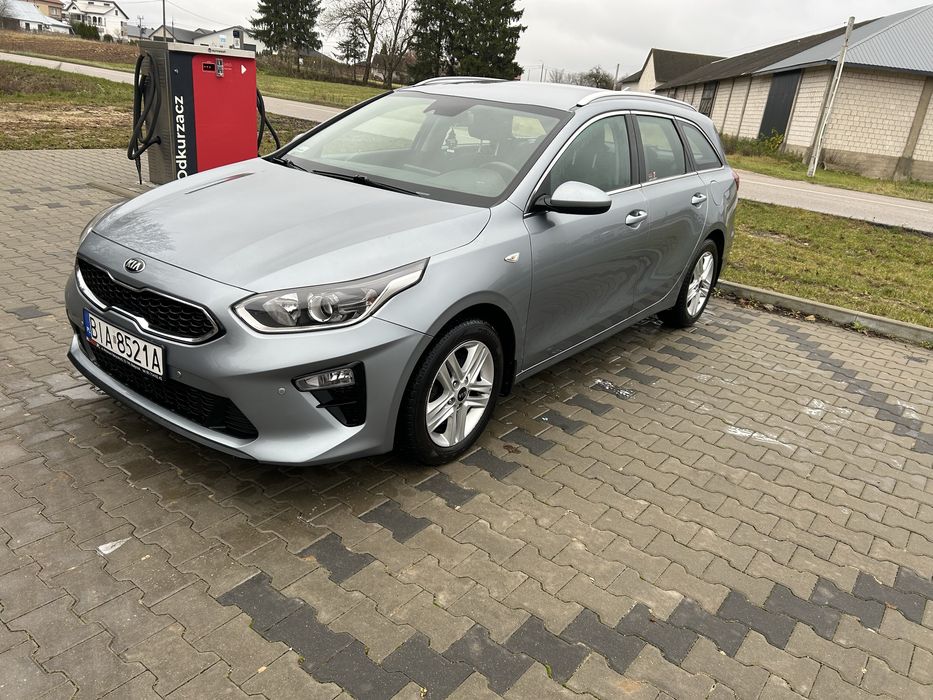 Kia ceed 1.6 crdi Miękka hybryda 2021r