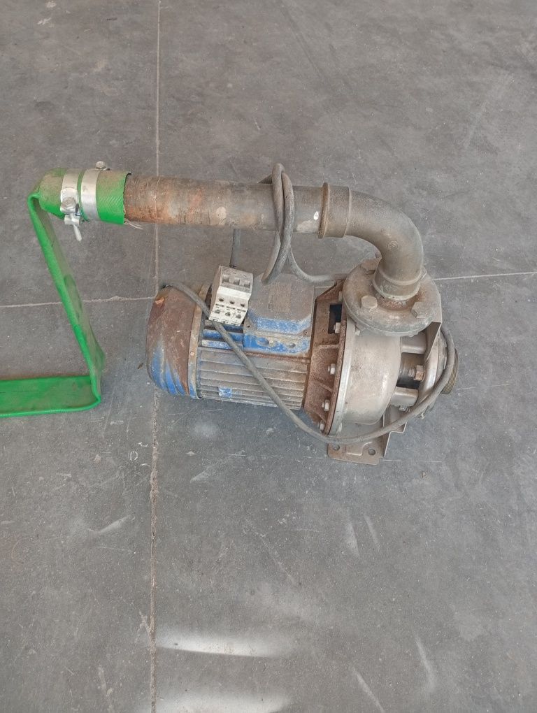 Motor elétrico de 7,5 cavalos