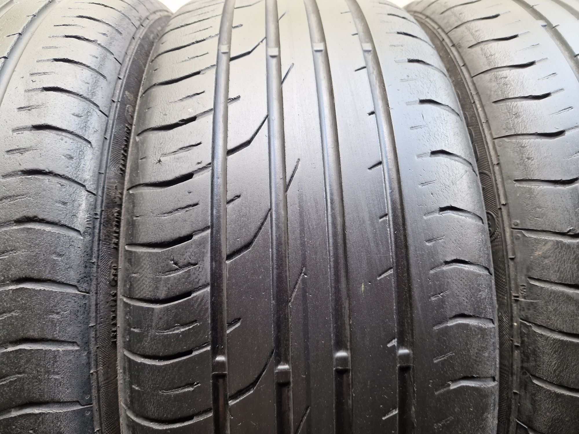 Летняя резина 205/50 R17 Continental Premium 2