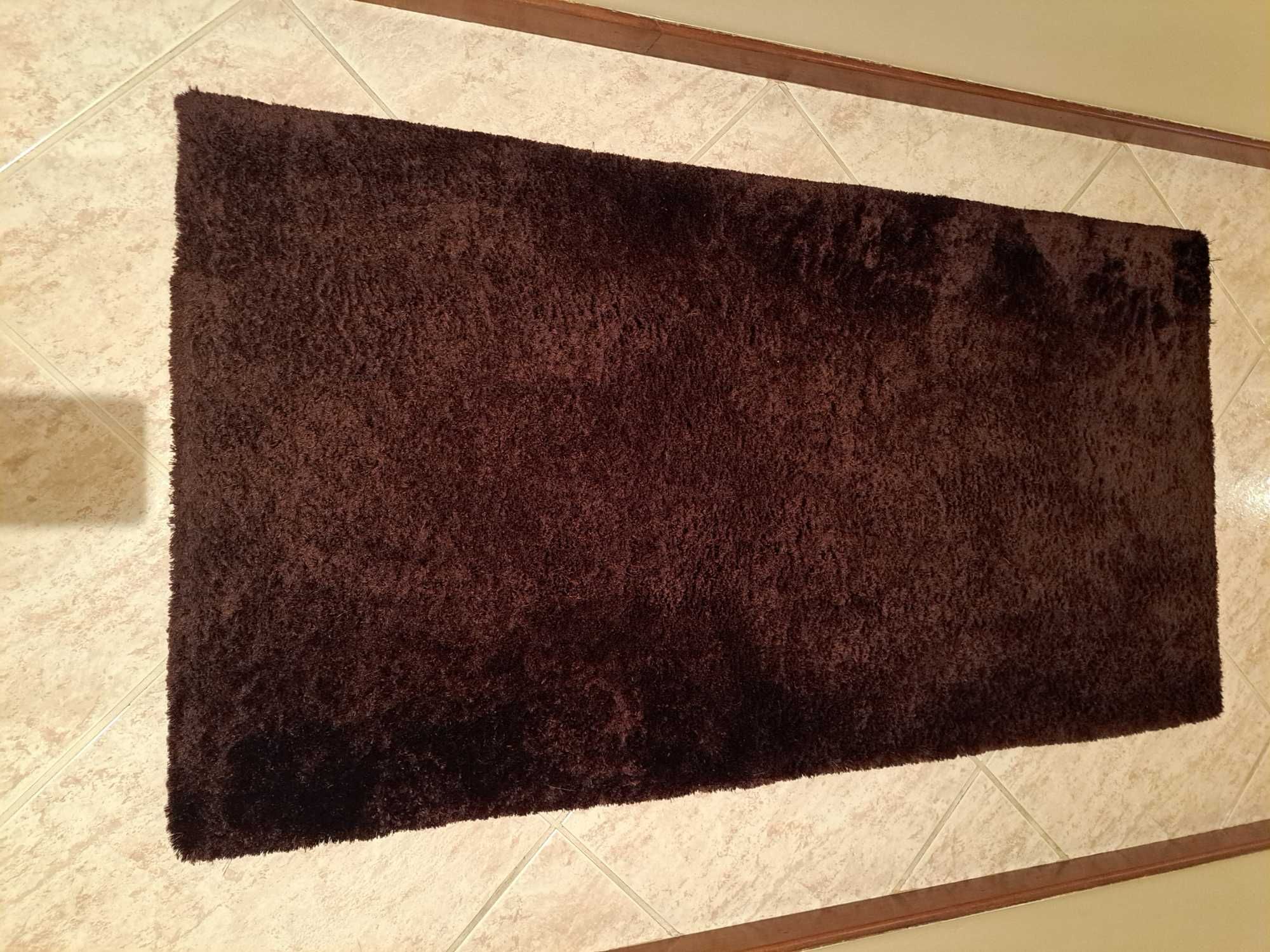 2 tapetes (0.70m x 1.40m) - só 4€