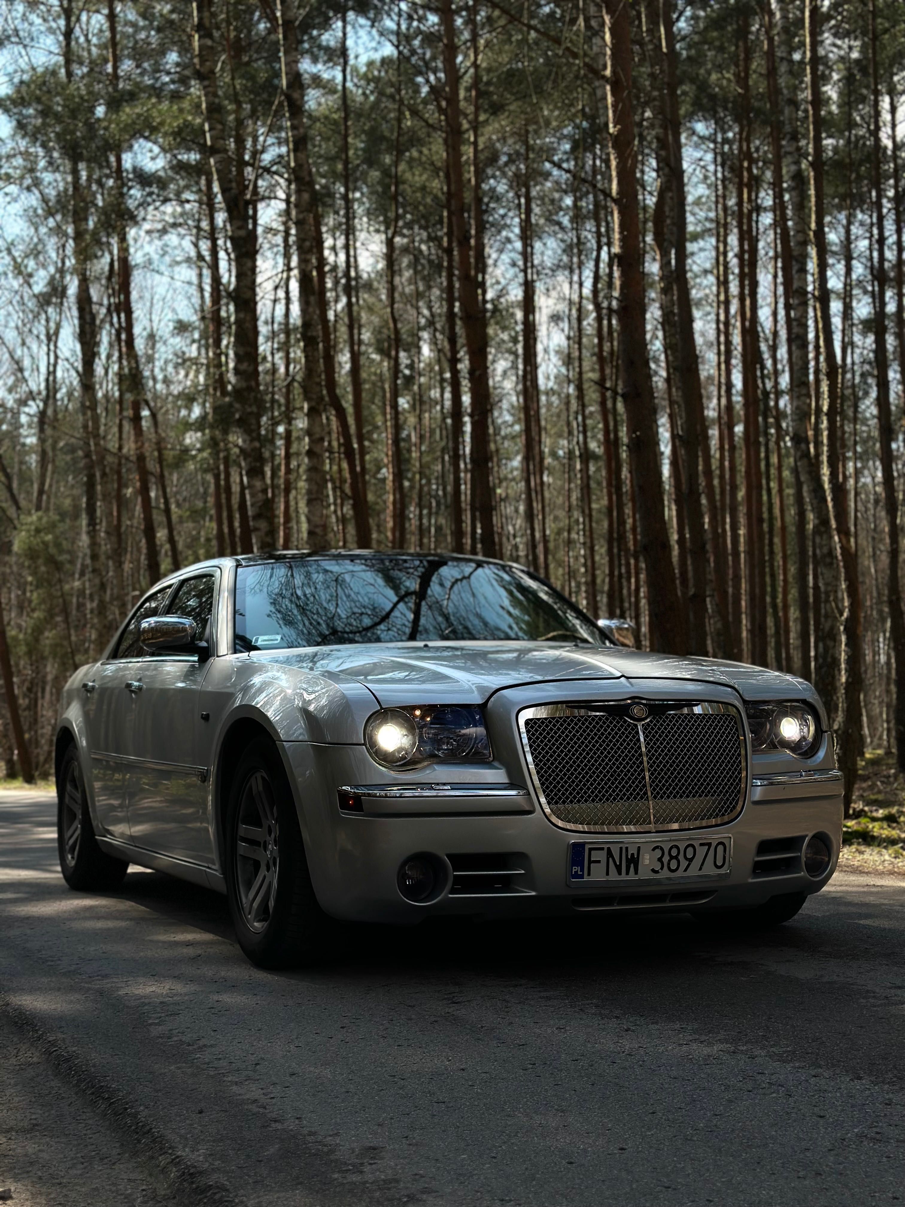 Chrysler 300c 5.7 HEMI GAZ