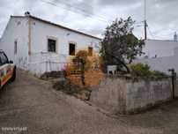 Moradia Isolada De Aldeia T3 Com Jardim - Torneiro - Alcoutim - Alg...