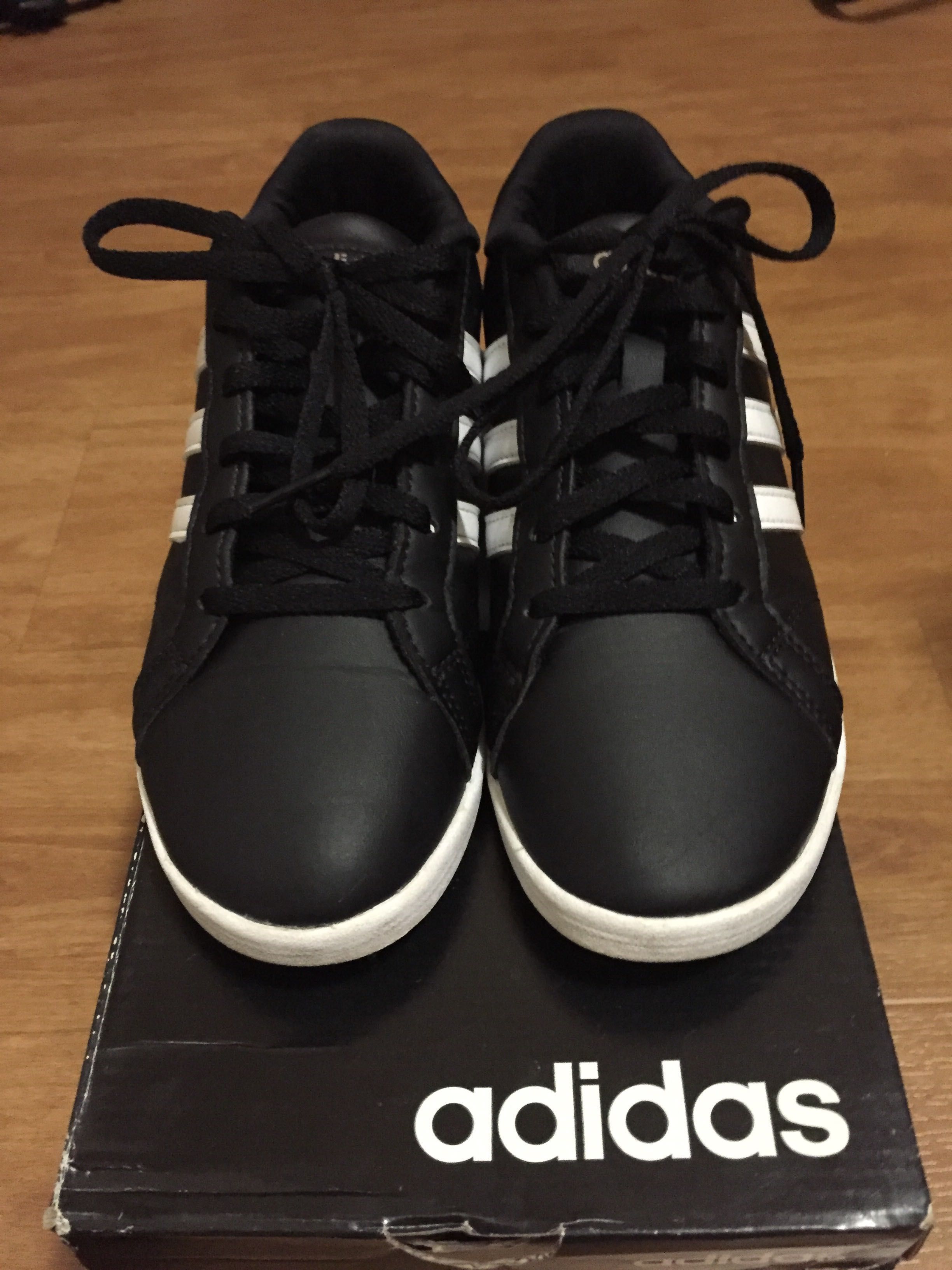 Buty lifestyle Adidas r. 38; wkładka 23,5